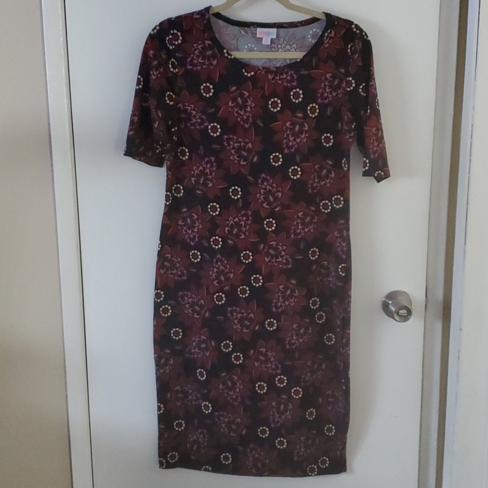 Lularoe fitted Julia dress